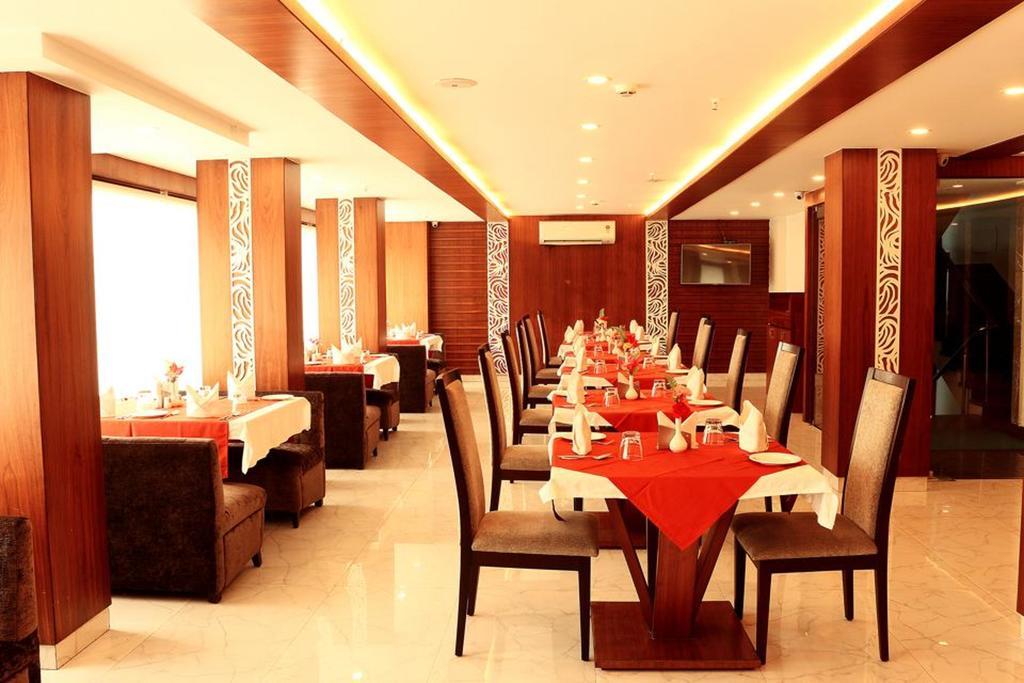 Hotel Oyo 1522 Npg 3*